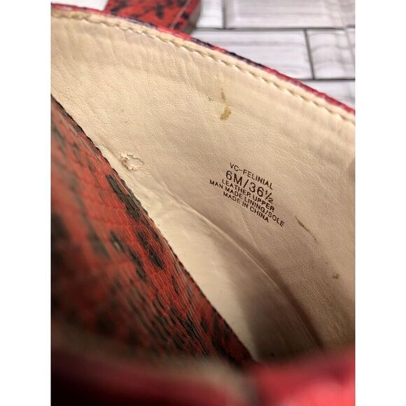 Vince Camuto Felinial Red Leather Snake Print Mule Flats Shoes Women 6M US/36.5 - Picture 9 of 16